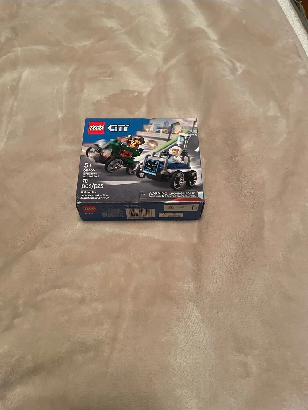 Green and Blue Police Chase Building Set - 70 pcs